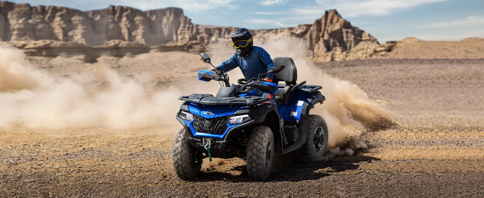 CFMOTO CFORCE 625: fotografía oficial (en marcha)
