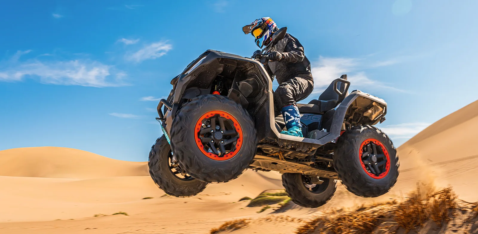 CFMOTO CFORCE 850 TOURING: fotografía oficial (en marcha)