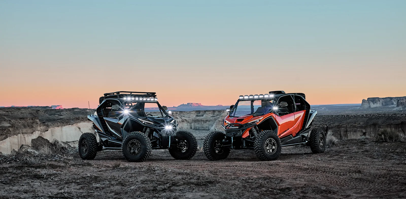 CFMOTO Z10-4 TURBO: fotografía oficial (en marcha)