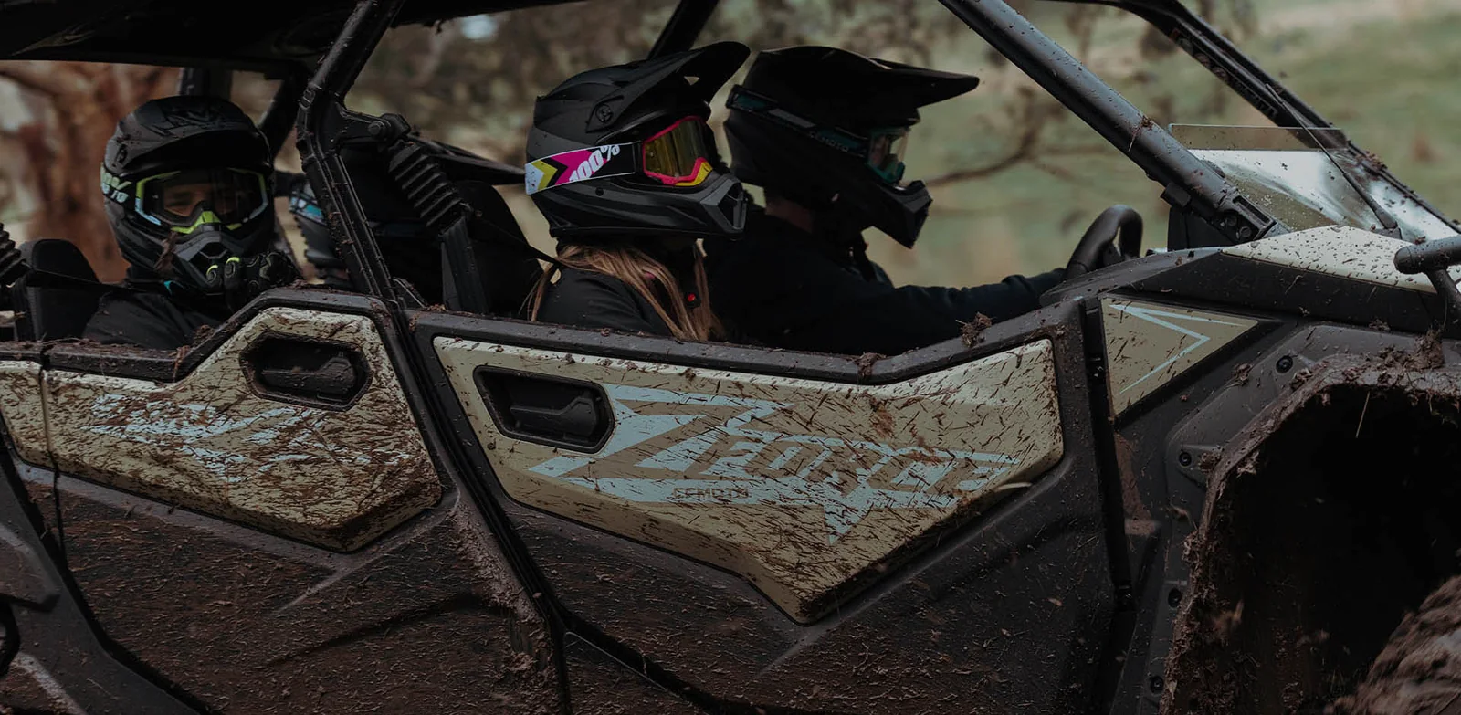 CFMOTO ZFORCE 950 - 4: fotografía oficial (en marcha)