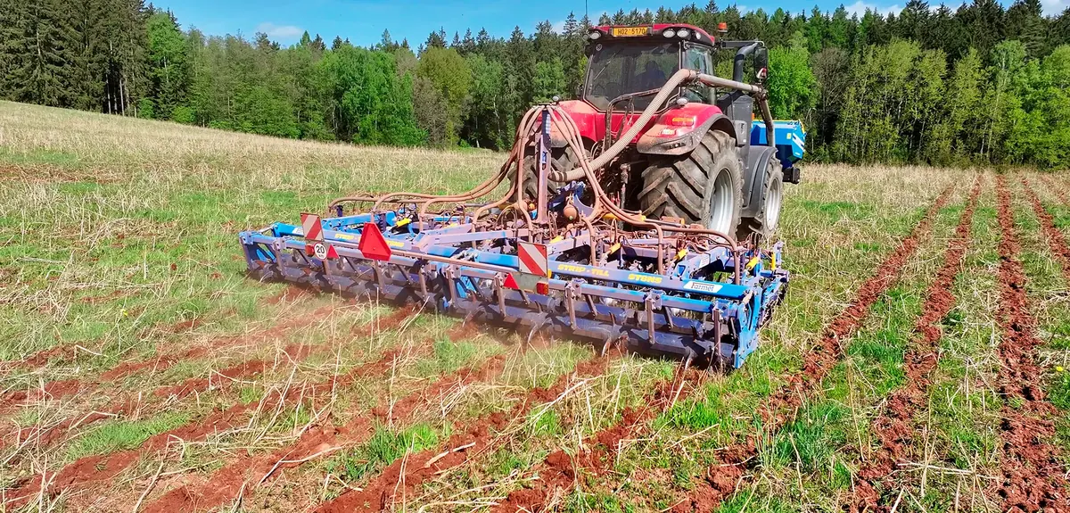 Farmet STRIP-TILL: fotografía oficial del fabricante